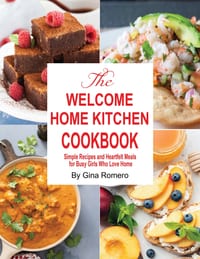 The Welcome Home Kitchen Cookbook: Simple recipes and heartfelt meals for busy girls who love home cover